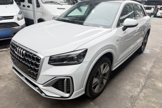 奥迪Q2L 2025款 35TFSI 时尚动感型