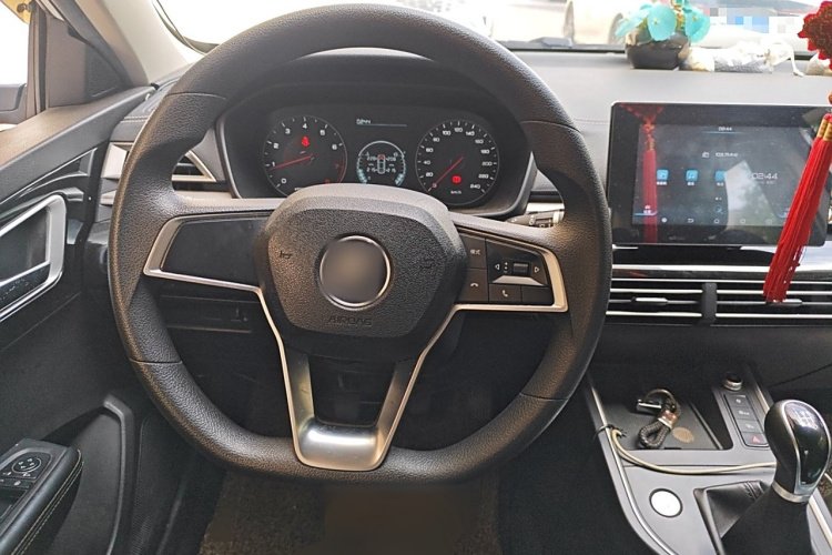 比亚迪 秦 2019款 1.5L 手动豪华型局部细节13