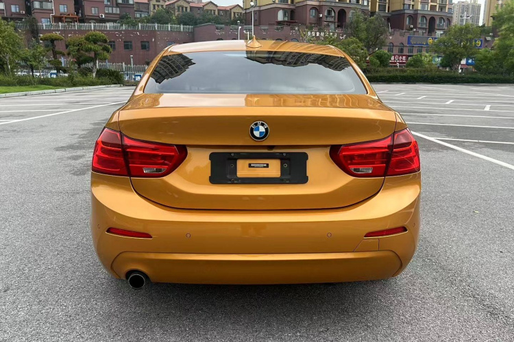 宝马1系 2017款 118i 时尚型车身外观6004