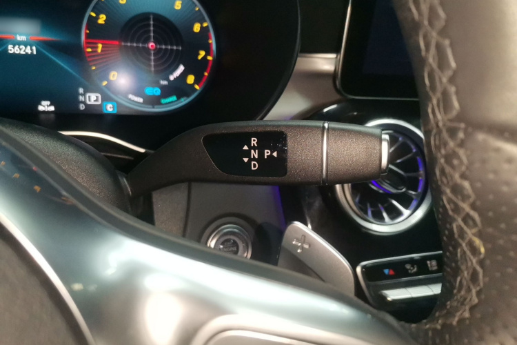 奔驰C级 2021款 C 260 星耀臻藏版局部细节18