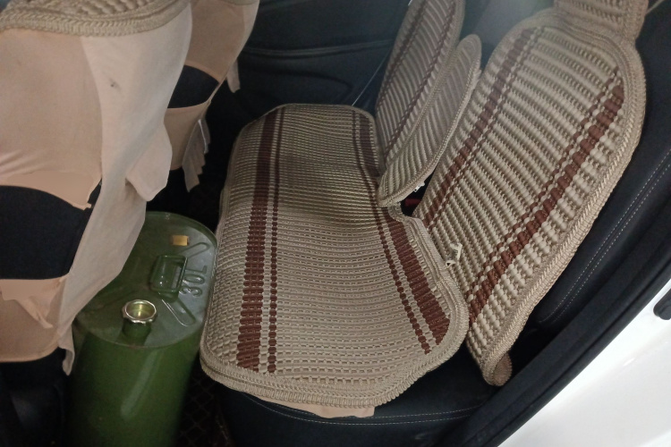 陆风X2 2017款 1.6L 自动劲锐版中控内饰21