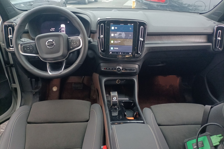 沃尔沃XC40新能源 2024款 长续航版中控内饰12