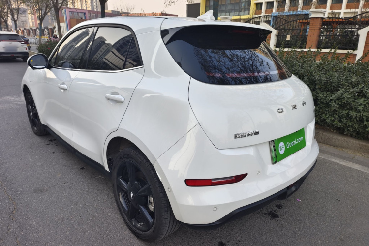 欧拉好猫 2024款 401km 尊荣型 126kW车身外观6003