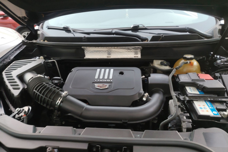 凯迪拉克XT5 2020款 28T 豪华型机舱底盘24