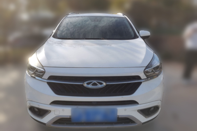 奇瑞 瑞虎7 2016款 2.0L CVT耀臻版车身外观2