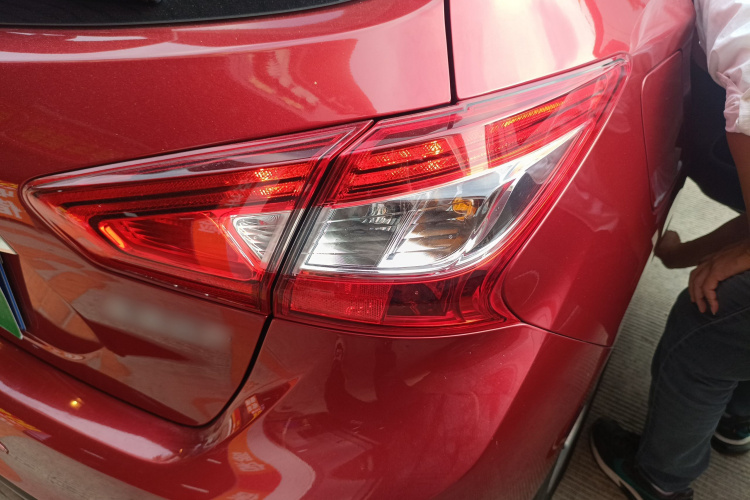 日产 骐达TIIDA 2021款 1.6L CVT智行版车身外观6006