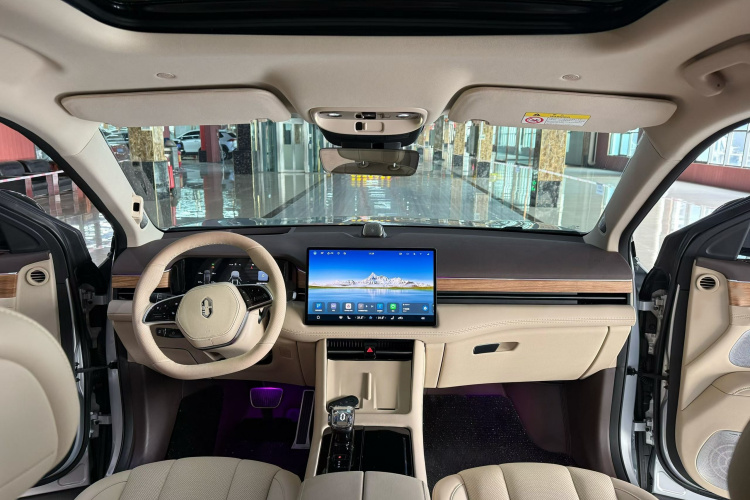 鸿蒙智行 问界M7 2024款 1.5T 智驾四驱Max版 5座中控内饰7003