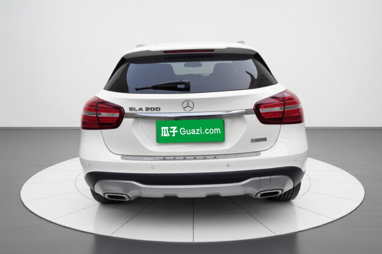 奔驰GLA 2018款 GLA 200 时尚型车身外观6