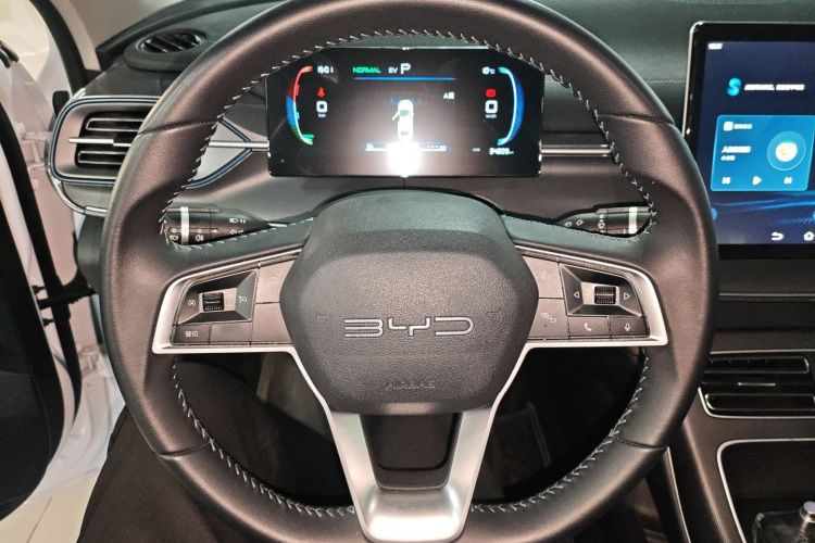 比亚迪 驱逐舰05 2024款 荣耀版 DM-i 120KM 豪华型中控内饰13