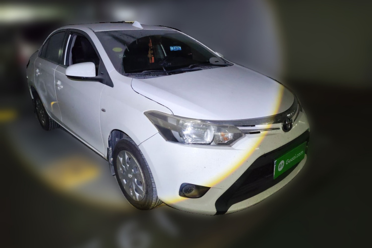 丰田 威驰 2016款 1.5L 手动智臻星耀版车身外观3