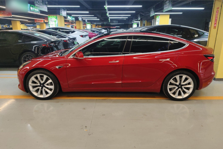特斯拉 Model 3 2020款 改款 长续航后轮驱动版车身外观6003