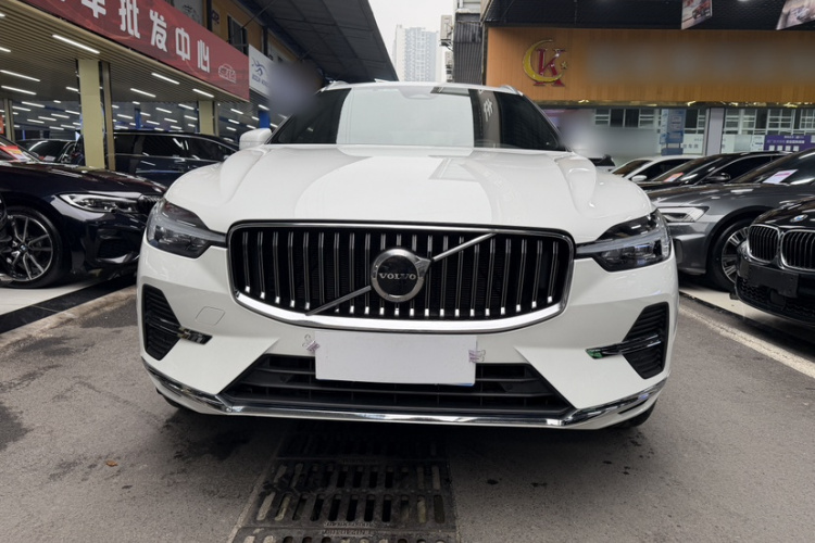 沃尔沃XC60 2024款 B5 四驱智远豪华版车身外观6003