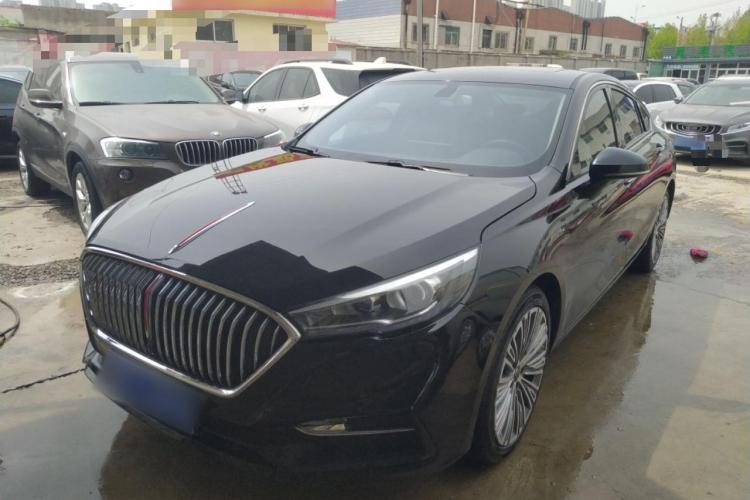 红旗H5 2022款 经典款 改款 1.5T DCT旗韵版车身外观1