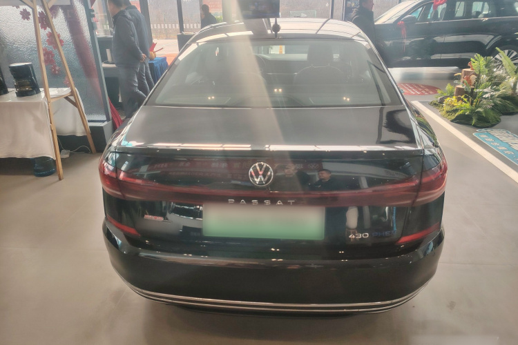 大众 帕萨特新能源 2025款 430PHEV 混动商务版车身外观6004