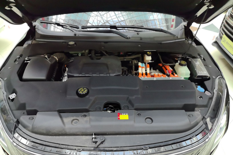 五菱汽车 五菱星光 2024款 共创版 150 进阶型机舱底盘24