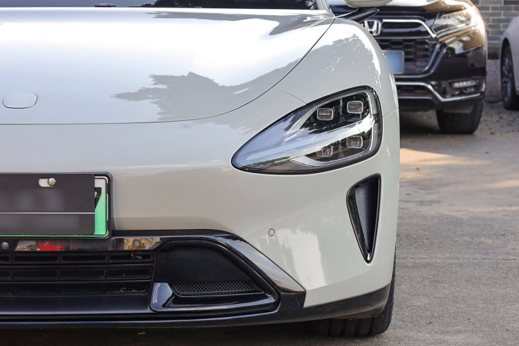 小米汽车 小米SU7 2024款 后驱长续航智驾版车身外观6011