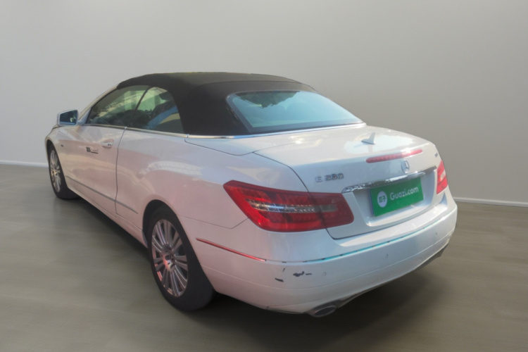 奔驰E级(进口) 2010款 E 260 CGI 敞篷版车身外观5