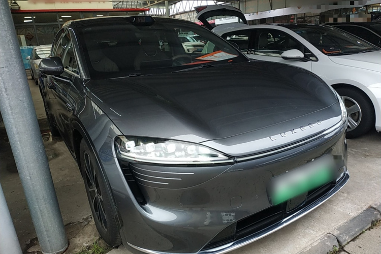 鸿蒙智行 智界R7 2025款 增程 251km Max车身外观3