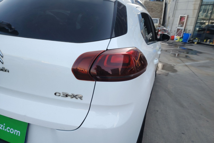 雪铁龙C3-XR 2015款 1.6L 自动先锋型车身外观9