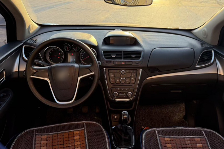 别克 昂科拉 2013款 1.4T 手动两驱进取型中控内饰7005