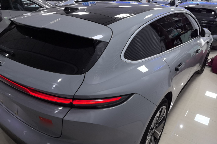 蔚来ET5T 2023款 75kWh Touring车身外观6005