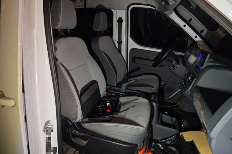 五菱汽车 五菱扬光 2024款 300KM 舒适型客车版 75kW中控内饰21