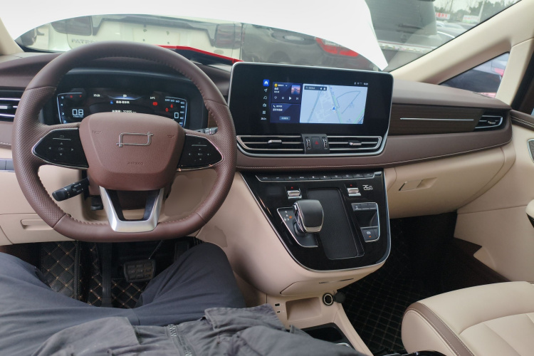 奔腾M9 2023款 2.0T 尊享型中控内饰7002