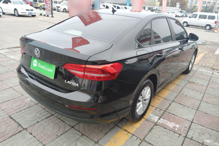 大众 朗逸 2018款 1.5L 自动风尚版 国V车身外观7