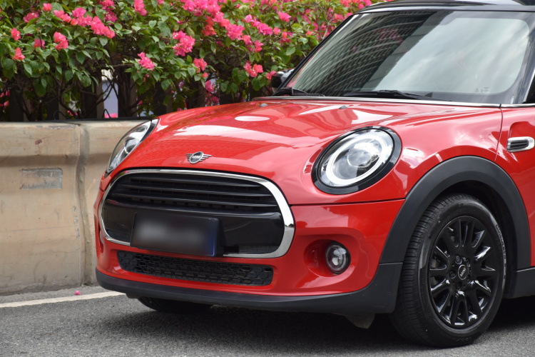 MINI 2019款 1.5T COOPER 经典派 五门版车身外观6003