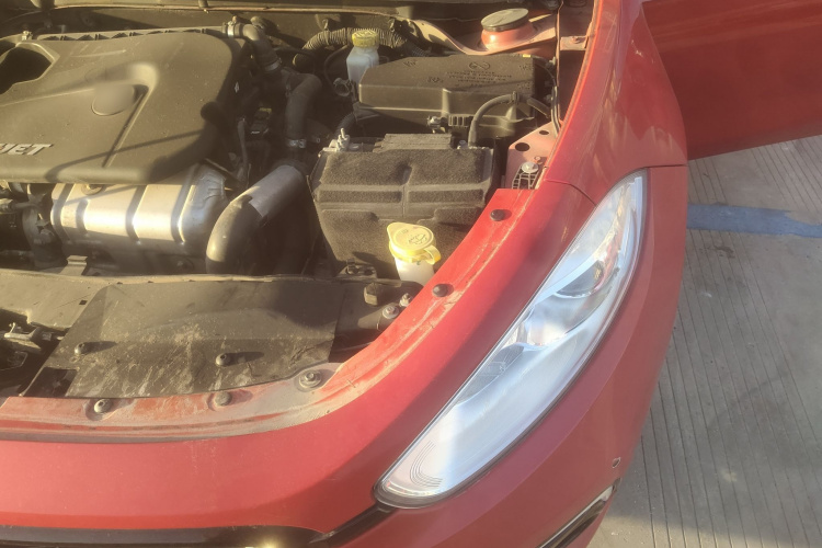 菲亚特 致悦 2014款 1.4T 自动运动版局部细节9007