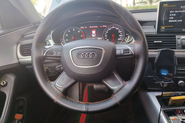 奥迪A6L 2014款 30 FSI 技术型局部细节13