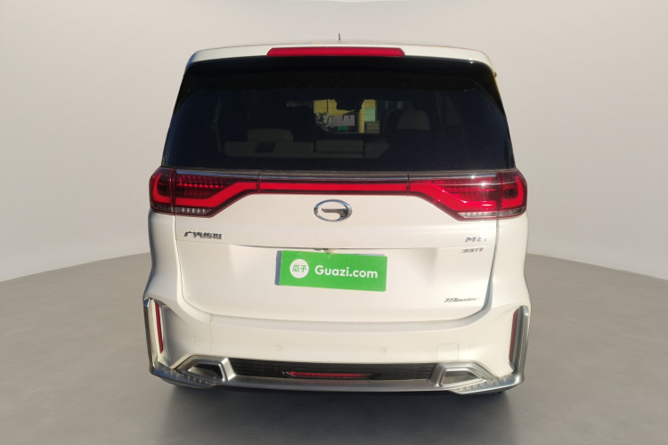 广汽传祺 传祺M8 2021款 大师系列 390T 尊贵版车身外观6