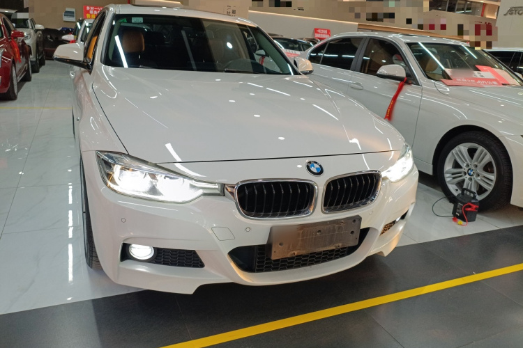 宝马3系 2018款 320Li 领先型M运动套装车身外观6001