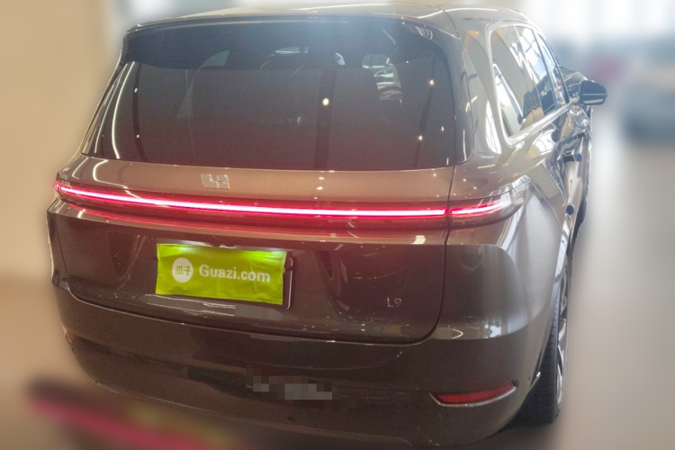 理想汽车 理想L9 2022款 Max车身外观6