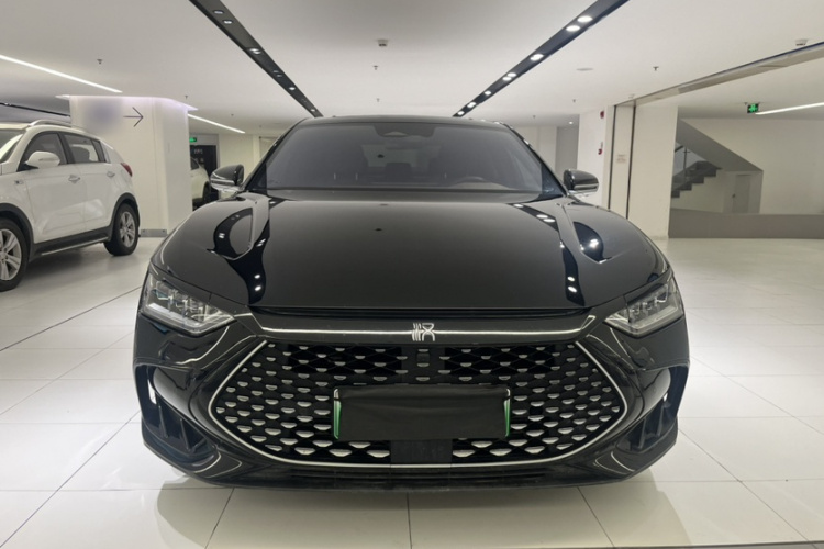 比亚迪 汉 2023款 DM-i 冠军版 121KM 尊贵型车身外观6001