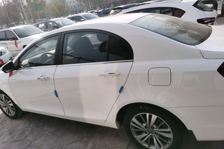 吉利汽车 帝豪 2018款 1.5L 手动向上互联版车身外观4