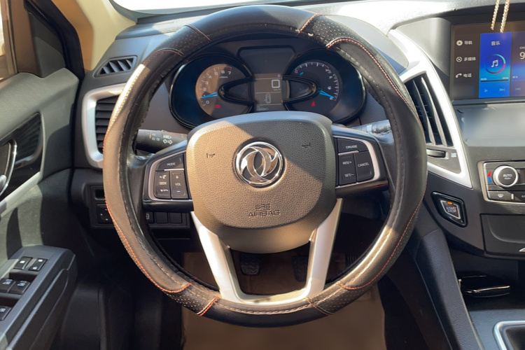 东风风神AX7 2015款 2.0L 手动智逸型局部细节13