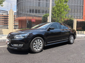 大众 帕萨特 2013款 1.8TSI DSG尊荣版