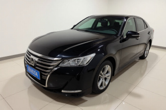 丰田 皇冠 2015款 2.0T 时尚版