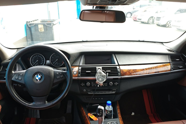 宝马X5(进口) 2013款 xDrive35i 领先型中控内饰7002