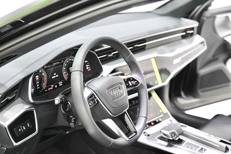 奥迪A6L 2025款 45 TFSI 臻选动感型+通风舒享包中控内饰7002