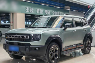 捷途自由者 2025款 2.0TD 自动XWD征服