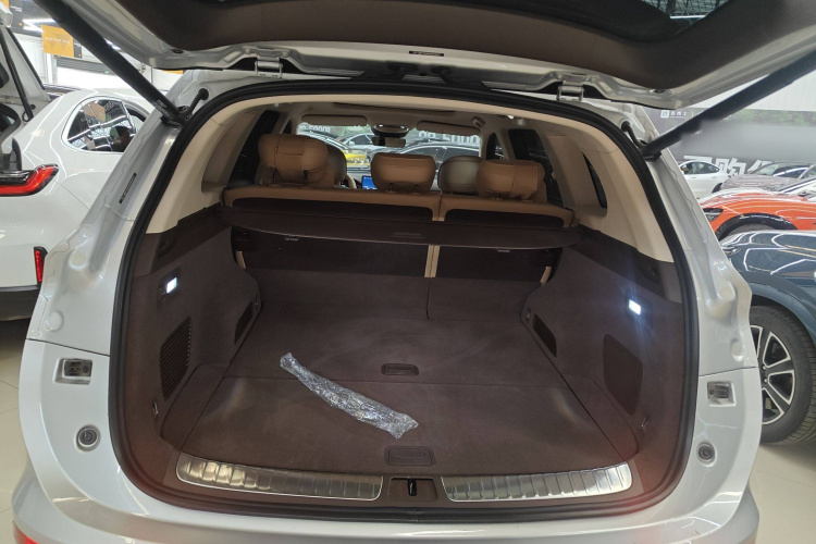 鸿蒙智行 问界M7 2024款 1.5T 智驾四驱Ultra版 5座中控内饰23