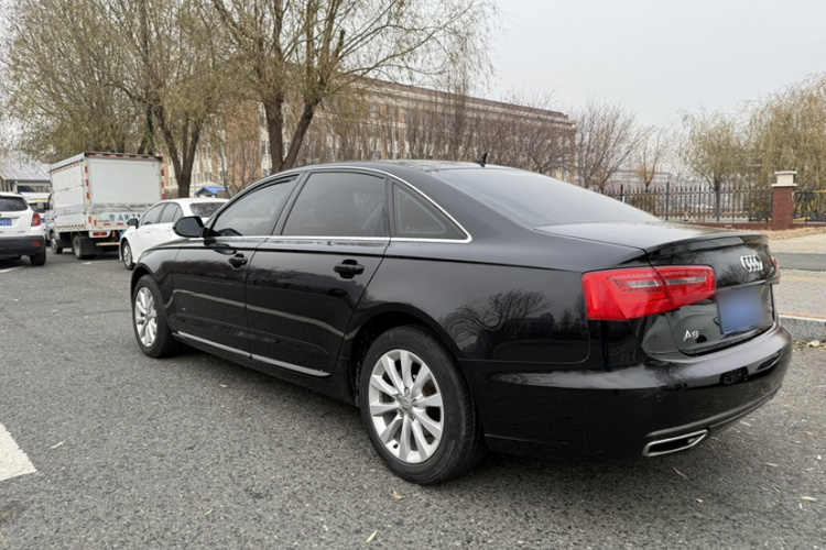 奥迪A6L 2015款 TFSI 百万纪念智领型车身外观6006