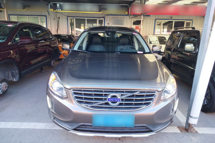 沃尔沃XC60 2017款 T5 智行升级版车身外观2