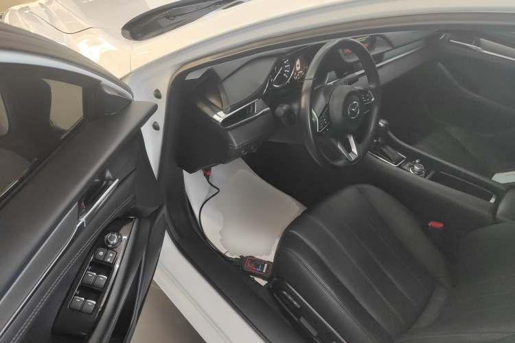 马自达 阿特兹 2020款 2.0L 蓝天豪华版中控内饰20