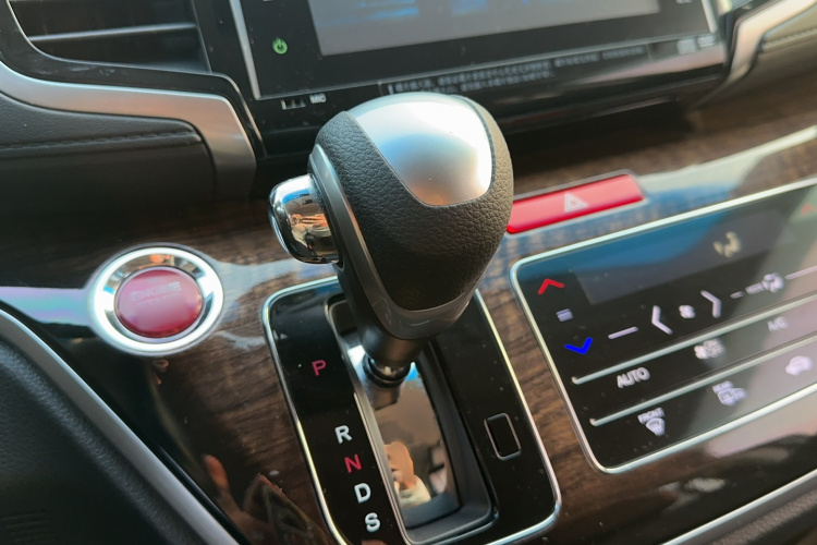 本田 奥德赛 2015款 2.4L 至尊版局部细节18