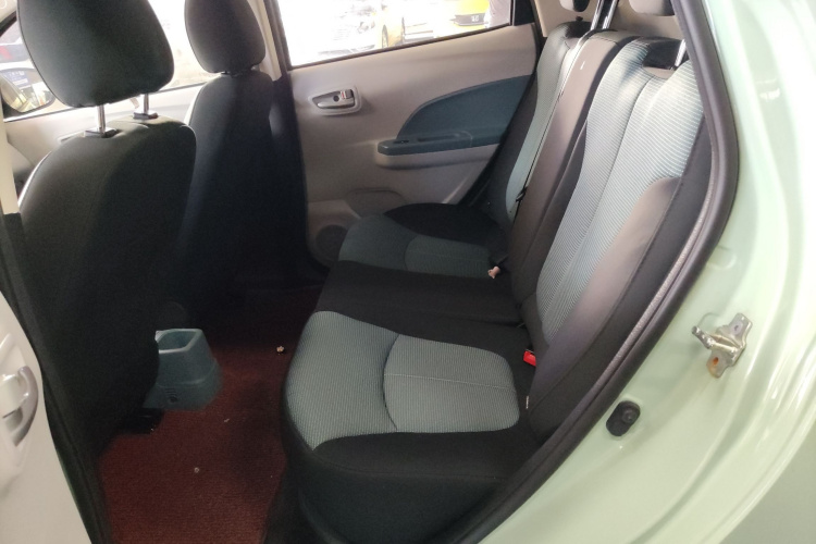 长安欧尚 奔奔E-Star 2021款 国民版 多彩款 磷酸铁锂（31.86kWh）中控内饰21