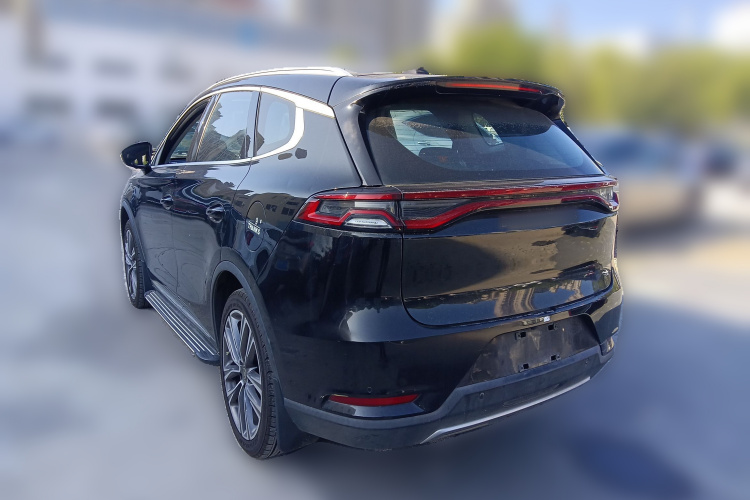 比亚迪 唐 2018款 2.0T 自动智联尊荣型 7座 国V车身外观5