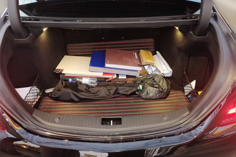 奔驰S级 2020款 S 350 L 尊享型 臻藏版中控内饰23